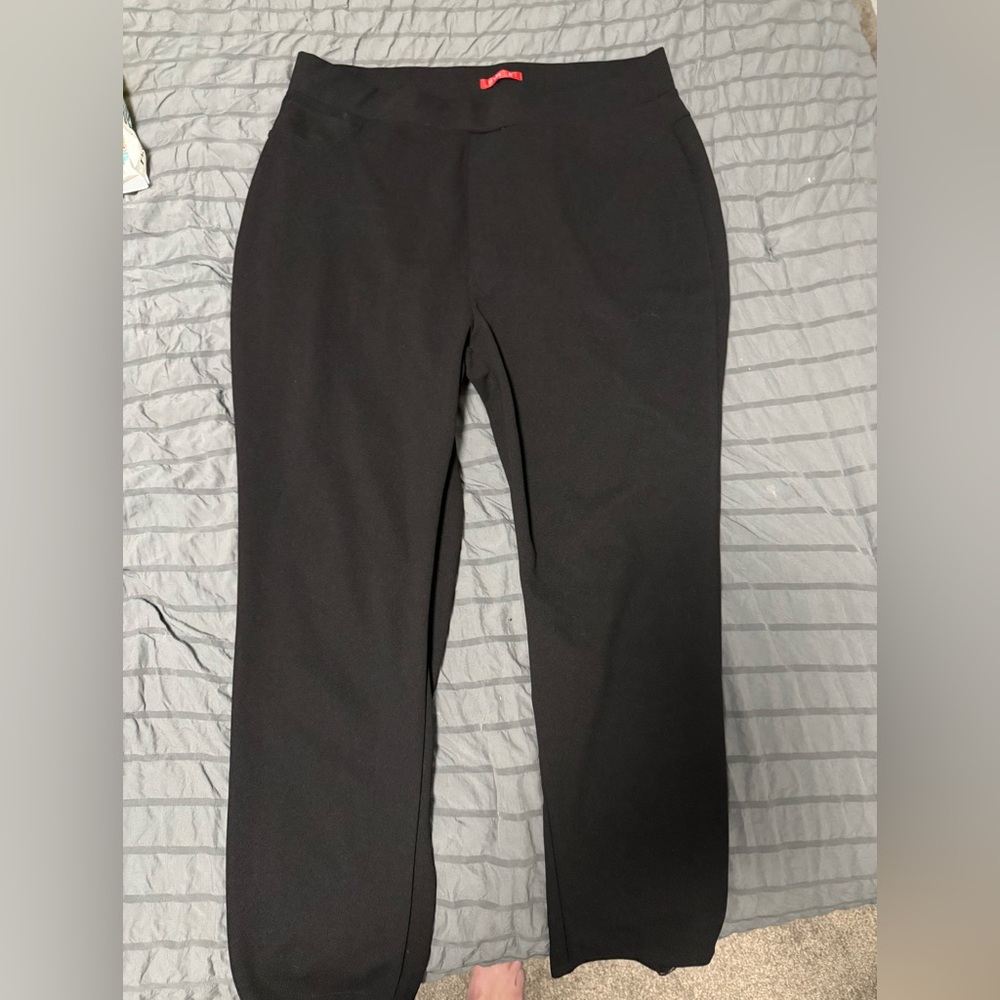 🔥Women’s Black dress up or down casual Pants